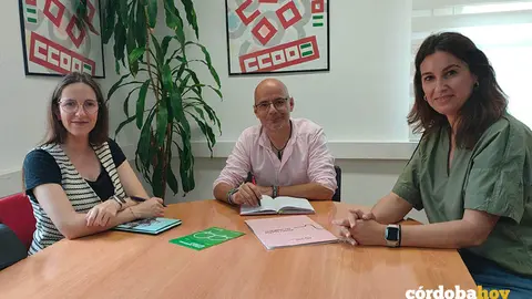 Reuni&oacute;n entre CCOO y la AECC en C&oacute;rdoba
