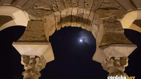 Medina Azahara bajo la luz de la luna, en una imagen de archivo FOTO Rafael Madero (Europa Press)