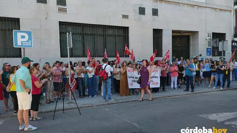 Protesta de la plantilla de Atento en C&oacute;rdoba