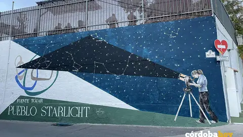 Mural en Fuente-T&oacute;jar como 'Pueblo Starlight' certificado FOTO TURISMO DE LA SUBB&Eacute;TICA