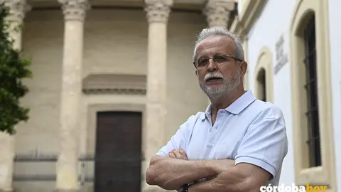 Desiderio Vaquerizo posa para C&oacute;rdoba Hoy FOTO JM AYALA