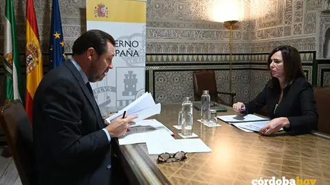 Reuni&oacute;n entre la Junta y el Ministerio