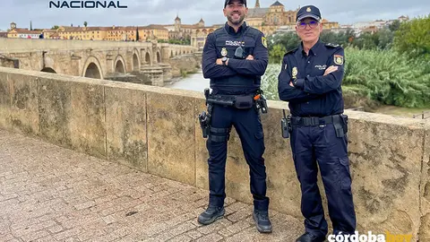 Padre e hijo, en el &uacute;ltimo servicio policial de Juan Jos&eacute; Nieto Alcudia FOTO POLIC&Iacute;A NACIONAL DE C&Oacute;RDOBA