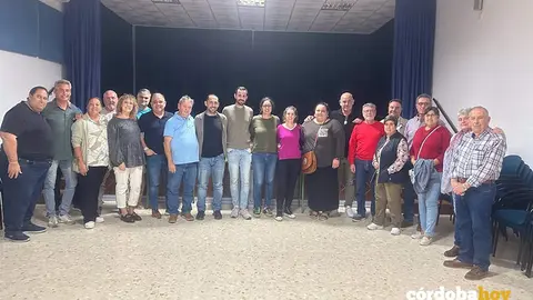Constituci&oacute;n de la primera asamblea de IU en Fuente Carreteros FOTO IU