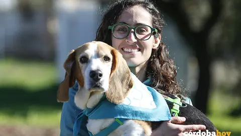 Paulina Solana y su perro Leo posan para C&oacute;rdoba Hoy