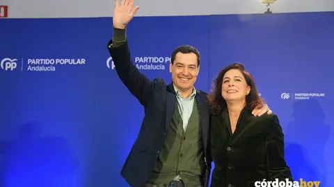 Juanma Moreno y Matilde Esteo en Palma del R&iacute;o FOTO PP
