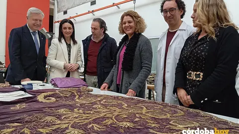 Programa de Restauraci&oacute;n de la Diputaci&oacute;n de enseres cofrades cordobeses, en una imagen de archivo FOTO DIPUTACI&Oacute;N DE C&Oacute;RDOBA