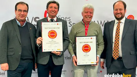 Los premios para Montilla-Moriles en la Feria Prowein, celebrada en D&uuml;sseldorf FOTO BODEGAS ROBLES