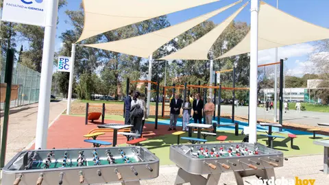 Vista general del parque y de la zona de juegos FOTO UCO