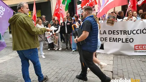Concentraci&oacute;n de CCOO en Zara Home de C&oacute;rdoba, en una imagen de archivo FOTO CCOO