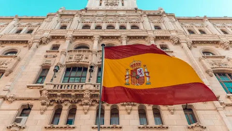  Photo by Daniel Prado on Unsplash 
