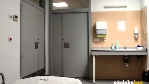 La sala espec&iacute;fica de higiene corporal en las Urgencias del Chare de Puente Genil FOTO JUNTA DE ANDALUC&Iacute;A