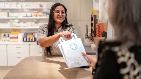  Bolsas de papel personalizadas: lleva tu marca a donde vayas 