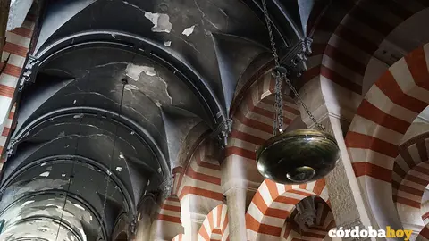 Mezquita incendio 33
