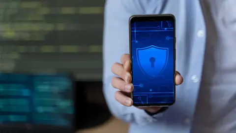  Seguridad digital para principiantes: qu&eacute; es una VPN y c&oacute;mo empezar hoy 