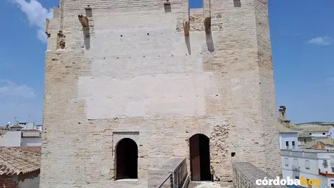 TORRE DEL HOMENAJE