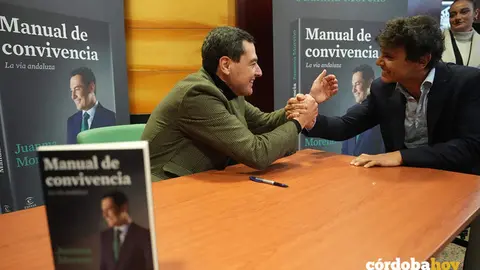 Presentaci&oacute;n del libro de Juanma Moreno 'Manual de convivencia. La v&iacute;a andaluza' en el Rectorado de la UCO FROTO ESPASA CALPE