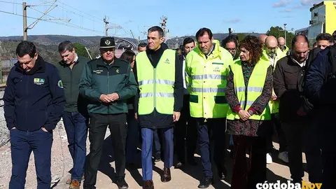 El presidente del Gobierno, Pedro S&aacute;nchez; el ministro de Transportes y Movilidad Sostenible, &Oacute;scar Puente, y la vicepresidenta primera y ministra de Hacienda, Mar&iacute;a Jes&uacute;s Montero, entre otros, en una imagen de archivo FOTO POOL MONCLOA / FERNANDO CALVO