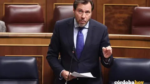 El ministro de Transportes y Movilidad Sostenible, &Oacute;scar Puente, en una sesi&oacute;n de control al Gobierno FOTO EDUARDO PARRA / EUROPA PRESS
