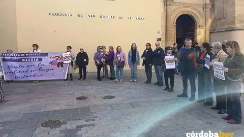 Acto reivindicativo de Revuelta de Mujeres de la Iglesia el domingo en San Nicolas De la Villa FOTO REVUELTA DE MUJERES DE LA IGLESIA