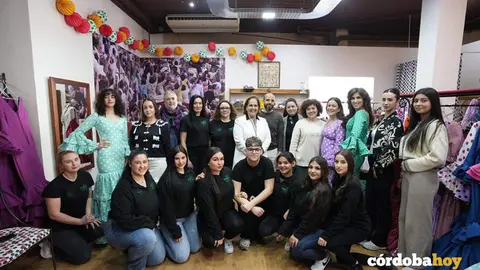 Desfile de peluquer&iacute;a y moda de la Fundaci&oacute;n Adsam por la finalizaci&oacute;n del programa formativo 'PeinArte', con apoyo del Ayuntamiento de C&oacute;rdoba FOTO AYUNTAMIENTO DE C&Oacute;RDOBA