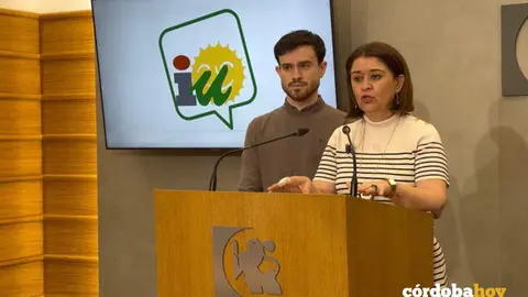 Los diputados de IU en la Diputaci&oacute;n de C&oacute;rdoba, Jos&eacute; Manuel Cobo e Irene Ruiz FOTO IU