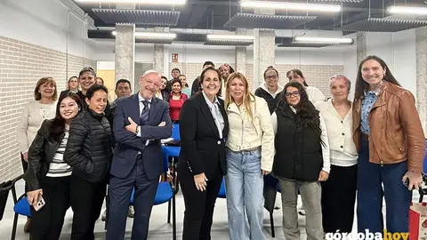 Proyecto de formaci&oacute;n sociosanitaria 'Impulsa tu futuro' FOTO AYUNTAMIENTO DE C&Oacute;RDOBA