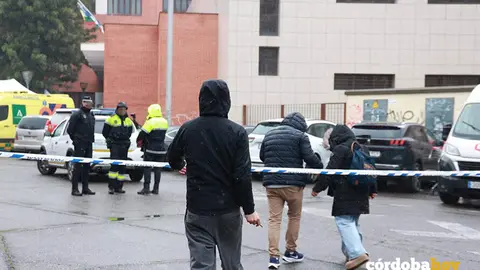 Imagen de la entrada al centro c&iacute;vico Poniente Sur de C&oacute;rdoba, donde se ubic&oacute; el punto de informaci&oacute;n y atenci&oacute;n a familiares de las v&iacute;ctimas del accidente ferroviario Adamuz FOTO ROC&Iacute;O RUZ / EUROPA PRESS