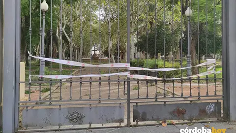 El Parque de Col&oacute;n cerrado a causa de un temporal, en una imagen de archivo FOTO EUROPA PRESS