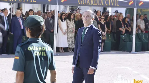 El ministro del Interior, Fernando Grande-Marlaska, preside en C&oacute;rdoba el acto de conmemoraci&oacute;n del 182 aniversario de la Guardia Civil, en la Comandancia de la Guardia Civil de C&oacute;rdoba FOTO MADERO CUBERO / EUROPA PRESS