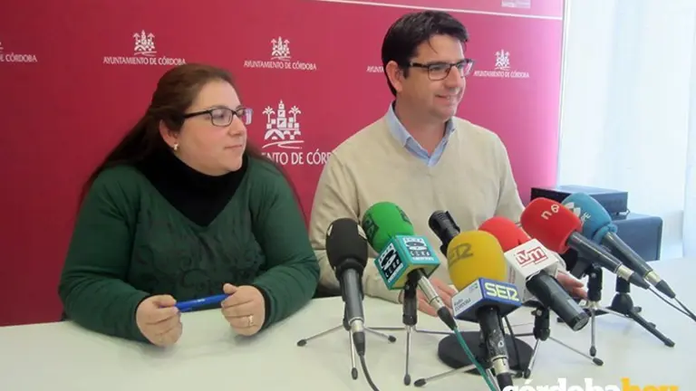 Pedro Garc&iacute;a e Isabel Sereno