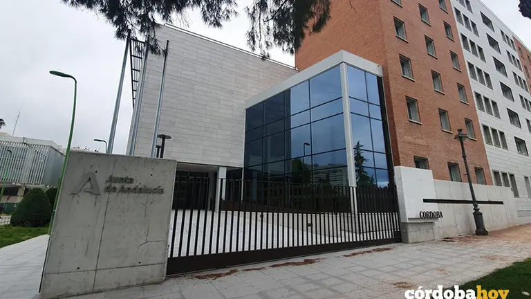 El nuevo edificio administrativo de la Junta en la Plaza de la Constituci&oacute;n de C&oacute;rdoba