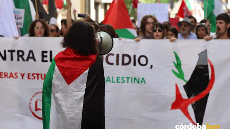 Movilizaci&oacute;n estudiantil en C&oacute;rdoba contra el genocidio israel&iacute; en Gaza FOTO &Aacute;LVARO SANTOS L&Oacute;PEZ