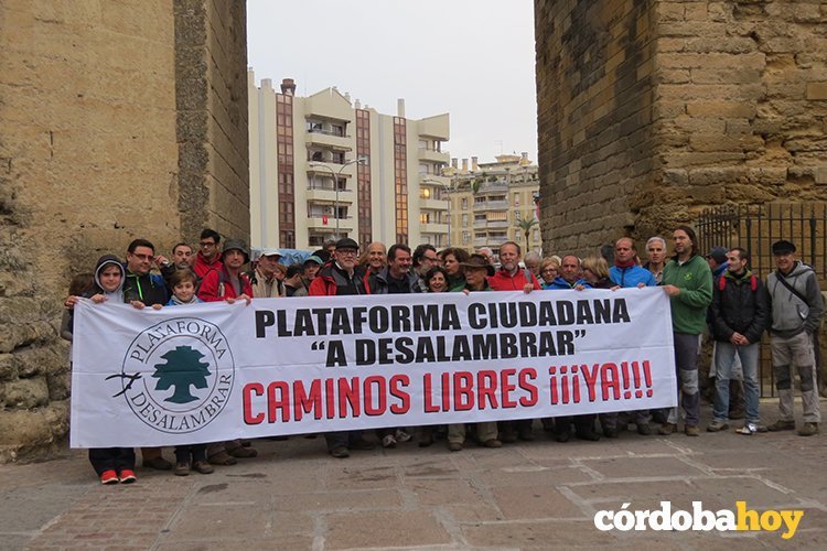 A desalambrar