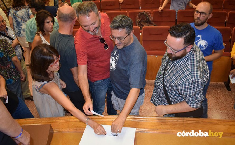 ganemos asamblea 2