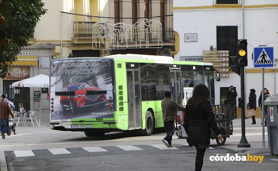 Capituales 2 abierto autobus