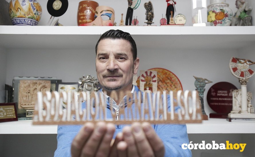 CORDOBA. 09/02/2017. ENTREVISTA A ALFONSO GONZALEZ PRESIDENTE DE LA ASOCIACION CARNAVALESCA DE CORDOBA. FOTO: ROLDAN SERRANO. CORDOBA HOY.