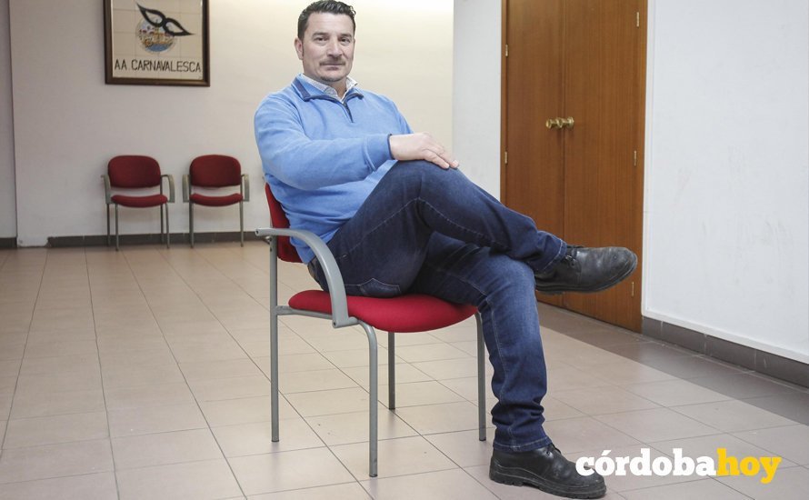CORDOBA. 09/02/2017. ENTREVISTA A ALFONSO GONZALEZ PRESIDENTE DE LA ASOCIACION CARNAVALESCA DE CORDOBA. FOTO: ROLDAN SERRANO. CORDOBA HOY.