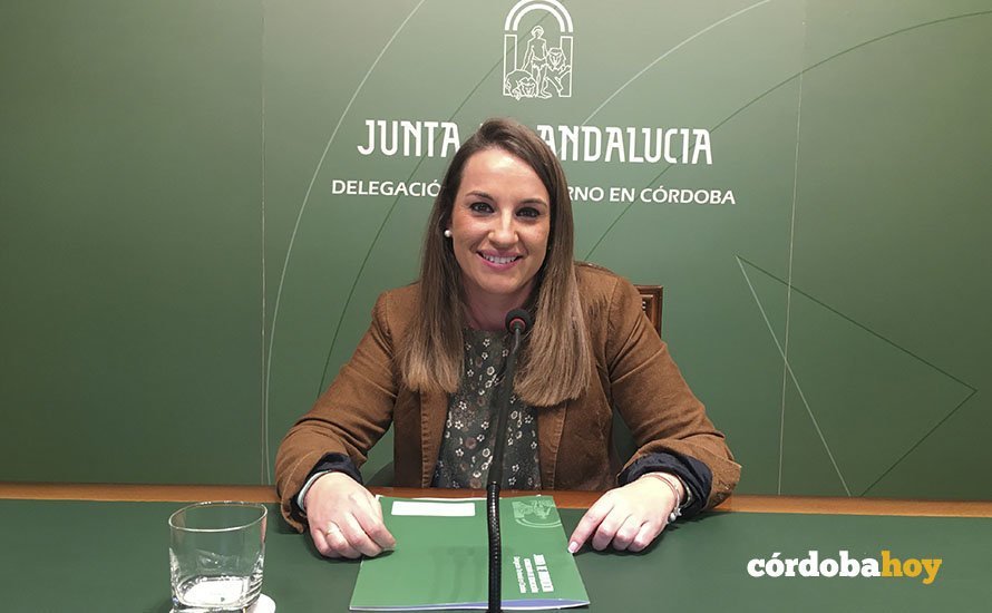 esther ruiz educacion