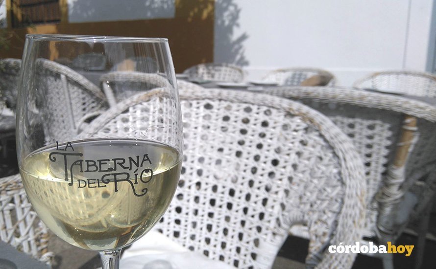 restaurante la taberna del rio