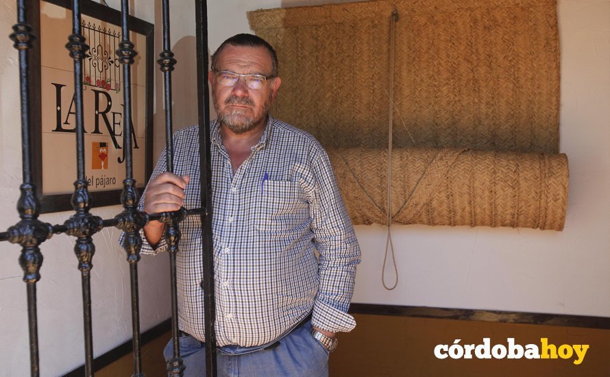 CORDOBA. 18/05/2017. ENTREVISTA A RAFAEL BOCERO EN LA CASETA LA REJA. FOTO: ROLDAN SERRANO. CORDOBA HOY.