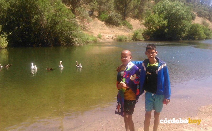 niños saharauis pantano 