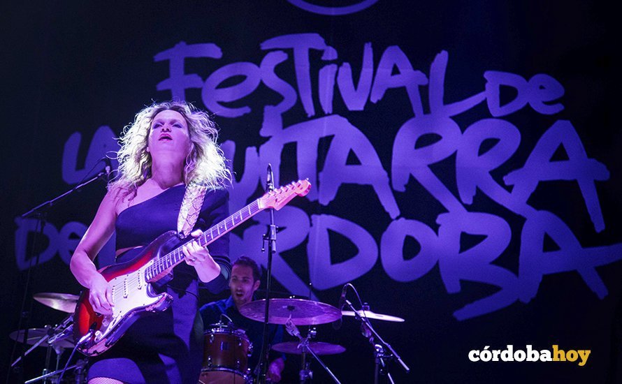 Ana Popovic en el Teatro de La Axerquía 4
