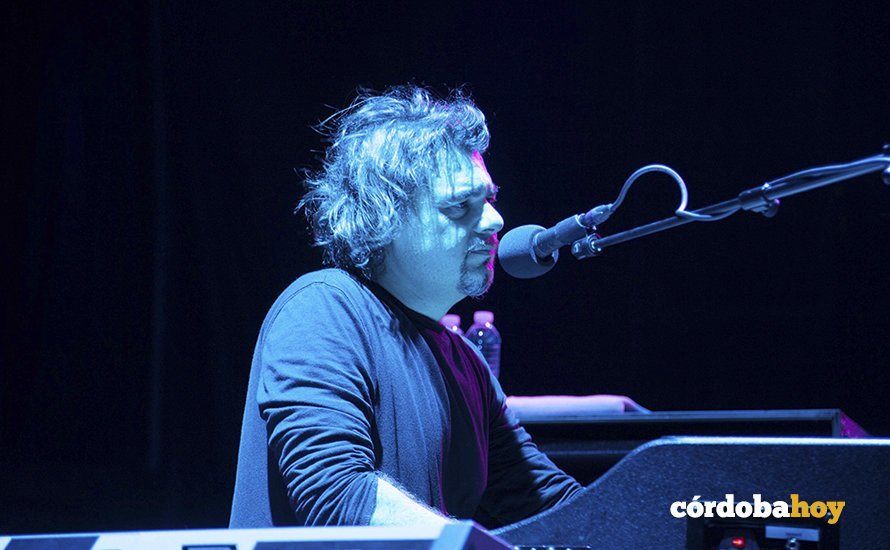 Steve Malinowski teclista de Ana Popovic
