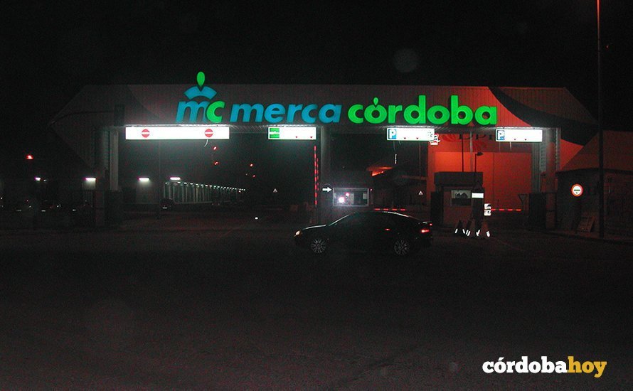 Mercacordoba de noche