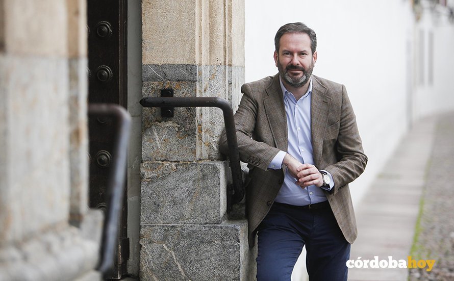 Adolfo Molina 3