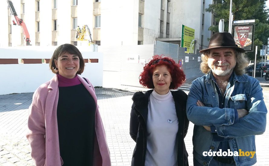 Elena Cortés Jiménez, pedro garcia jimenez y Sebastián Pérez, de IU 