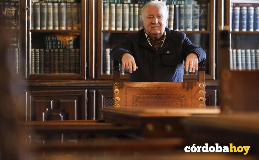 José Cruz, en el Círculo de la Amistad. FOTO: Roldán Serrano.