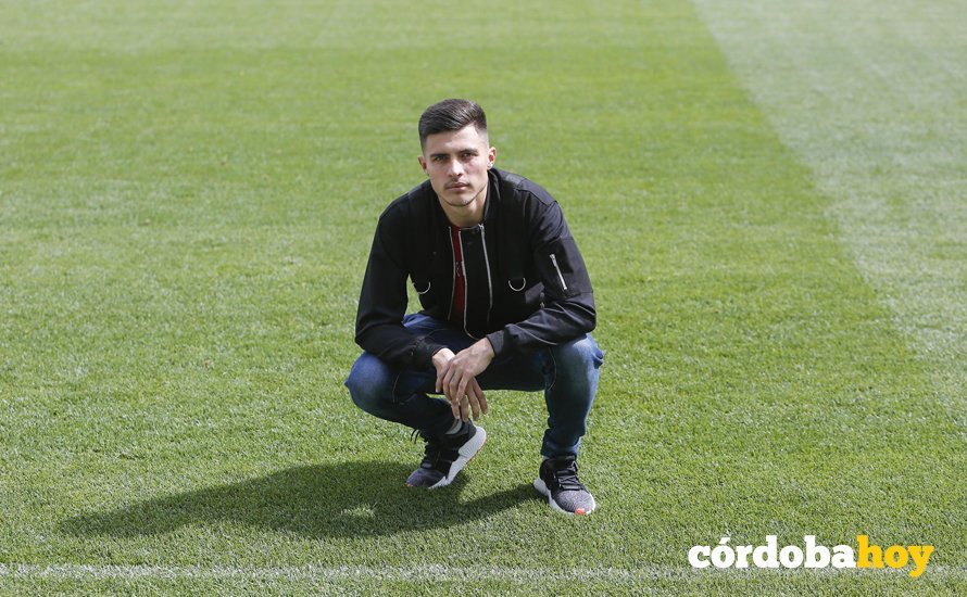 CORDOBA. 08/03/2018. ENTREVISTA A JUANJO NARVAEZ JUGADOR DEL CORDOBA CF EN EL ARCANGEL. FOTO: ROLDAN SERRANO. CORDOBA HOY.