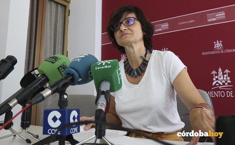 Amparo Pernichi